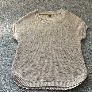 Adorable Dana Buchman top